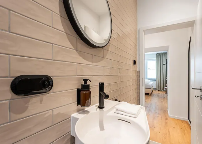 Hozo1-exklusiv Der Roze Living *